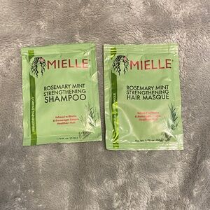 Mielle Rosemary Mint Strengthening Shampoo - Green